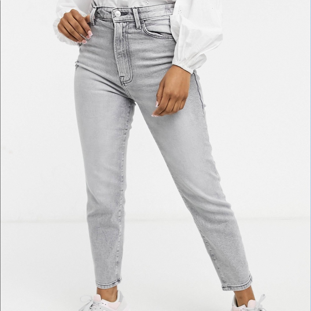 ASOS Stradivarius  Mom Slim Fit Jeans- Size 14